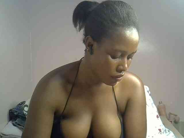 cute-africanah webcam