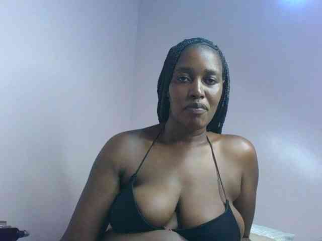 cute-africanah webcam
