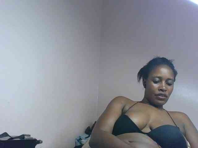 cute-africanah webcam