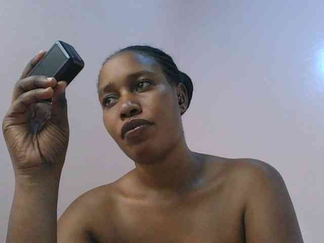 cute-africanah webcam