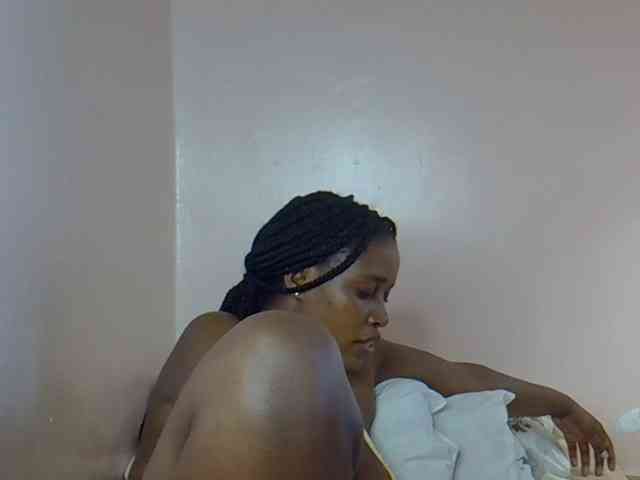 cute-africanah webcam