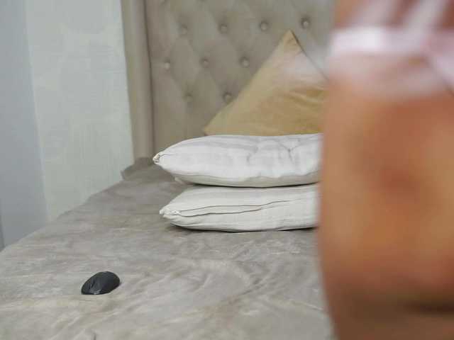 AprilHadid live cam on BongaCams