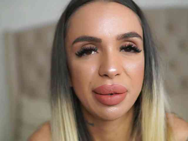 AprilHadid AprilHadid