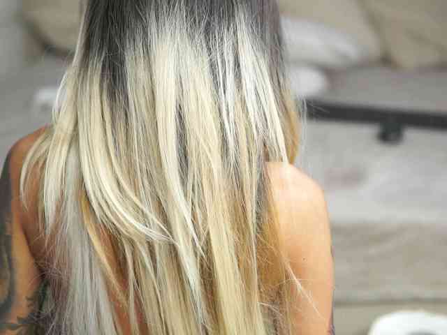 AprilHadid webcam