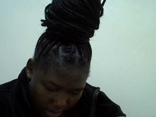 Queendee1