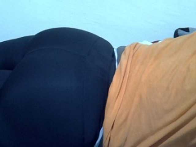 Queendee1 live webcam show