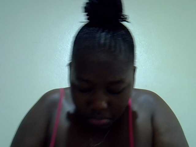 Queendee1