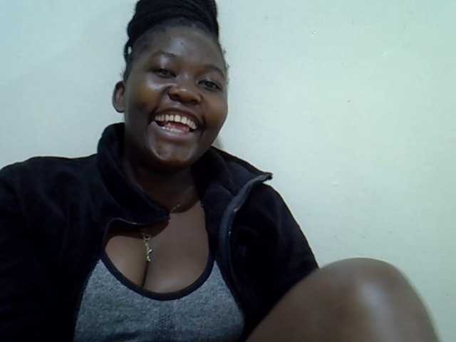 Queendee1