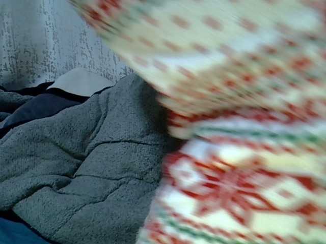 Queendee1's BongaCams show and profile