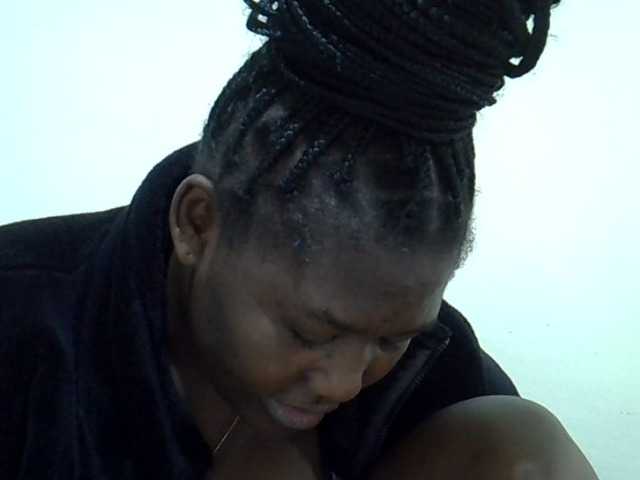 Queendee1