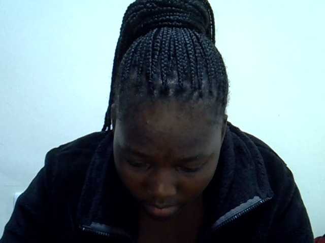 Queendee1