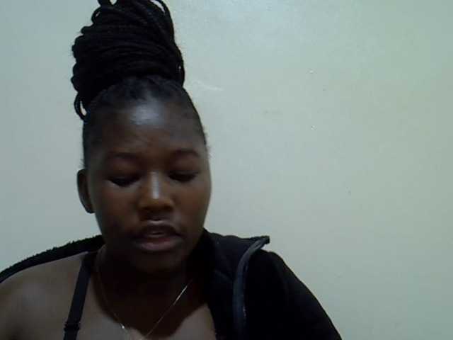 Queendee1