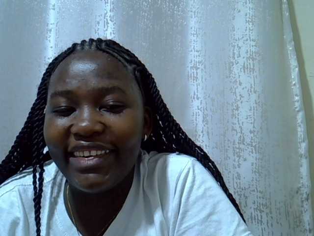 Queendee1