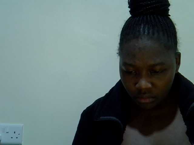 Queendee1
