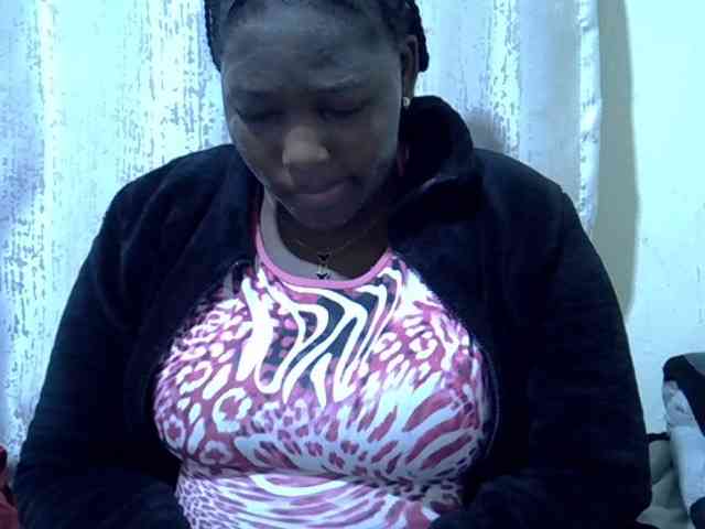 Queendee1