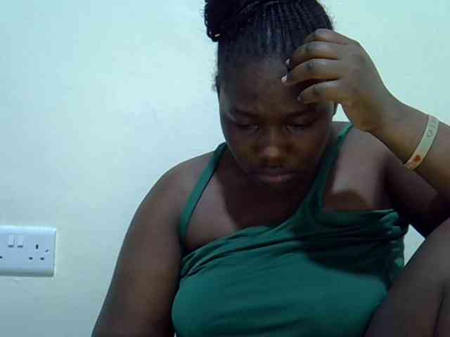 Queendee1