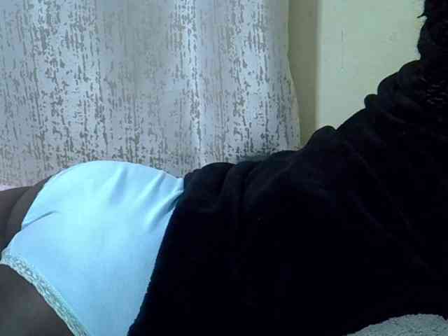 Queendee1 webcam