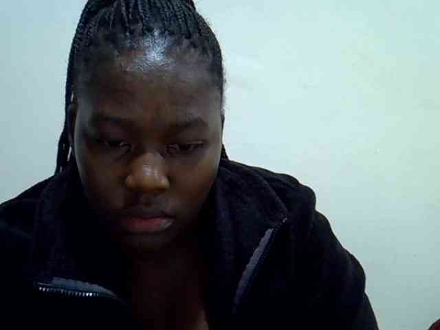 Queendee1