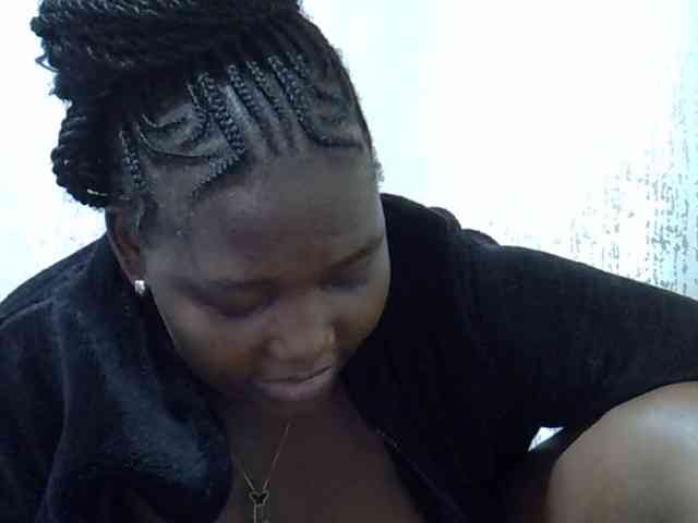 Queendee1