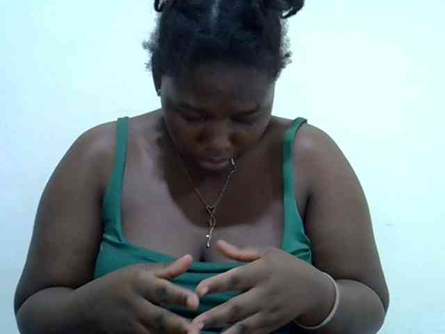 Queendee1