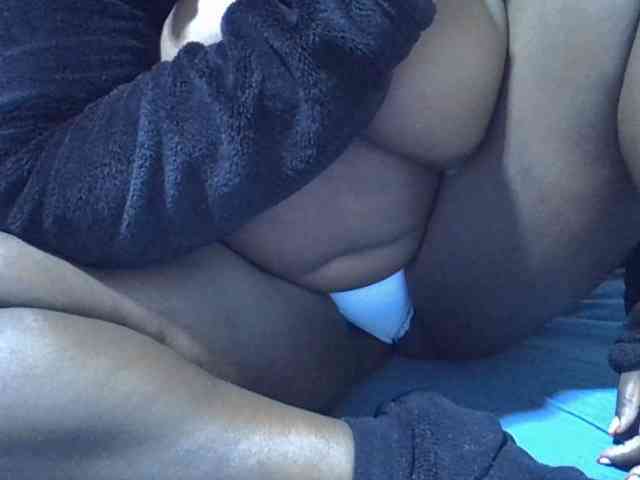 Queendee1 webcam