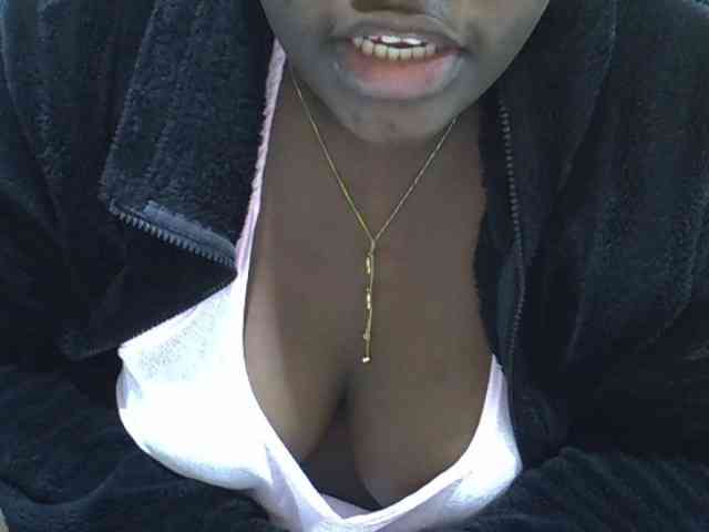 Queendee1 webcam