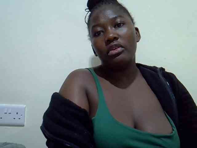 Queendee1 webcam
