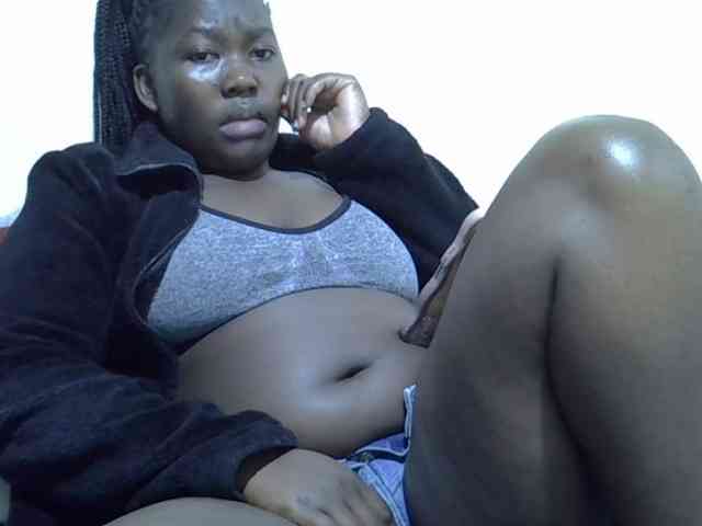 Queendee1