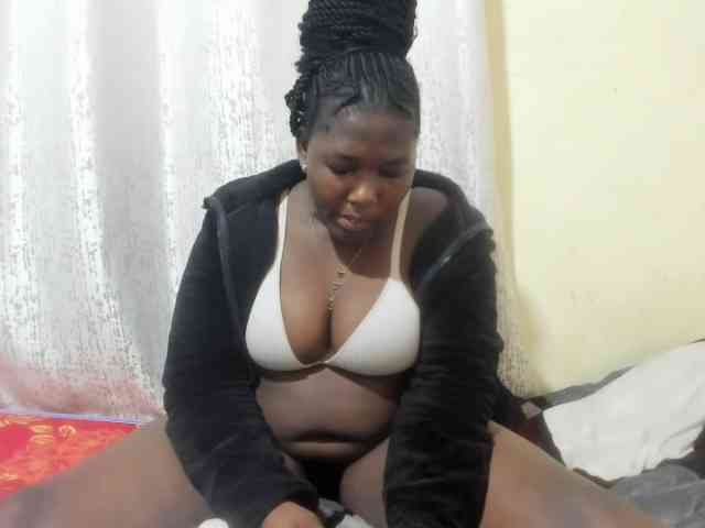 Queendee1 webcam