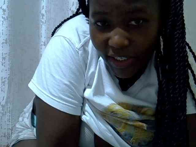 Queendee1 webcam
