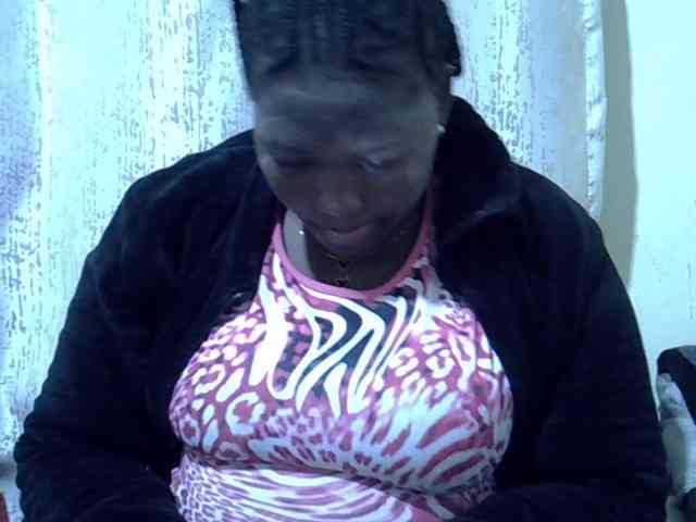 Queendee1