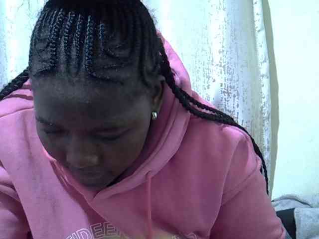 Queendee1 webcam
