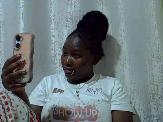 Queendee1 webcam