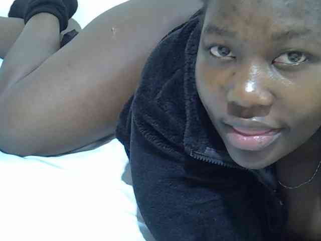 Queendee1 webcam