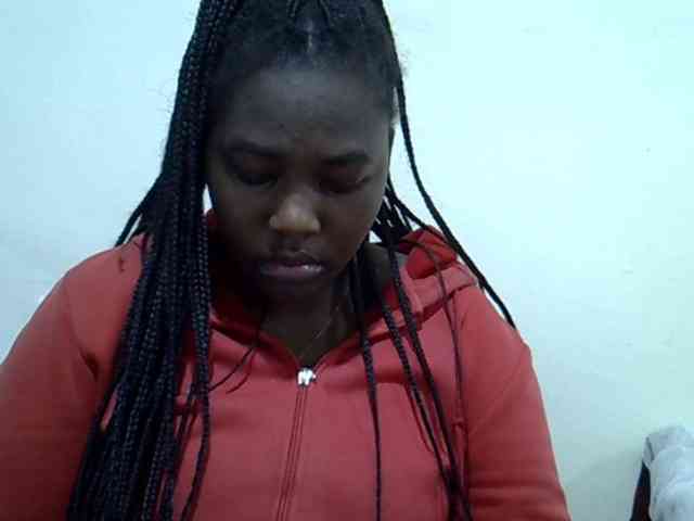Queendee1
