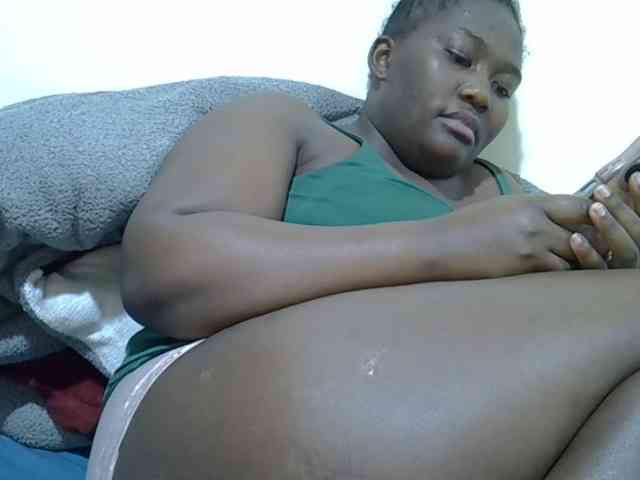Queendee1
