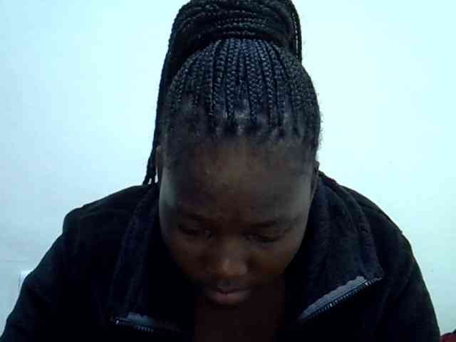Queendee1
