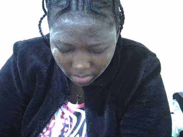 Queendee1