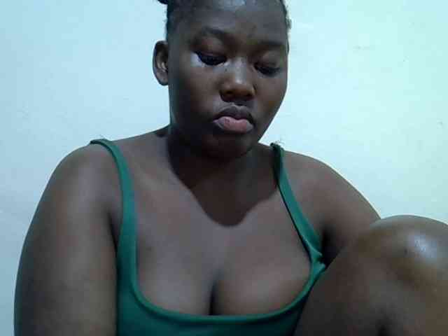 Queendee1