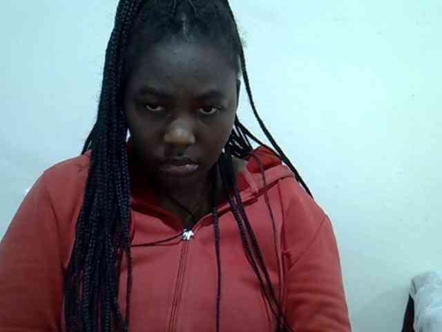 Queendee1