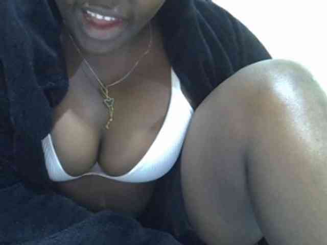Queendee1 webcam