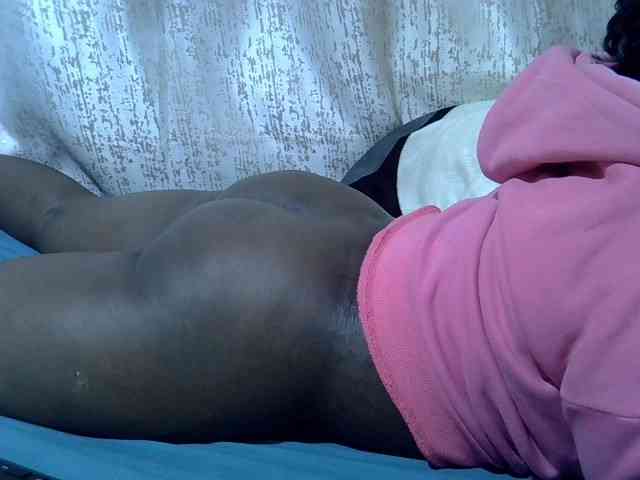 Queendee1 webcam