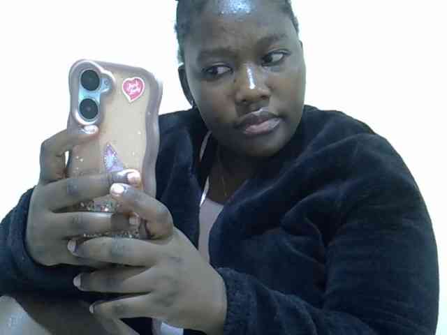 Queendee1 webcam