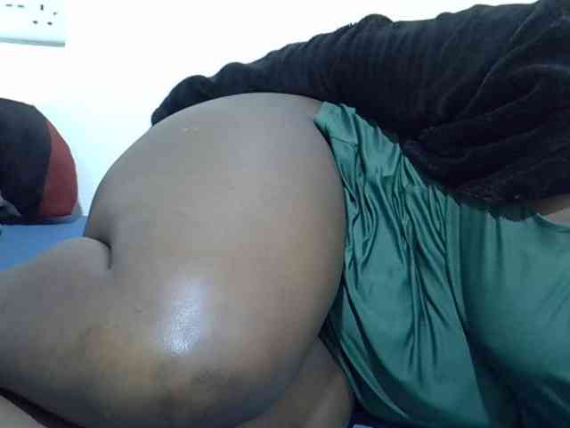 Queendee1