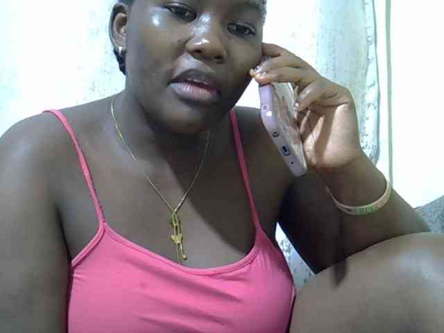 Queendee1