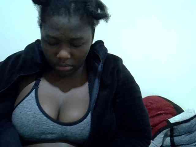 Queendee1