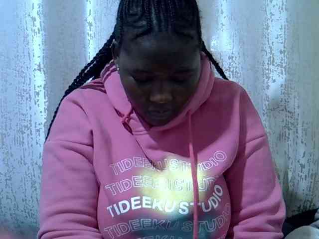 Queendee1 webcam