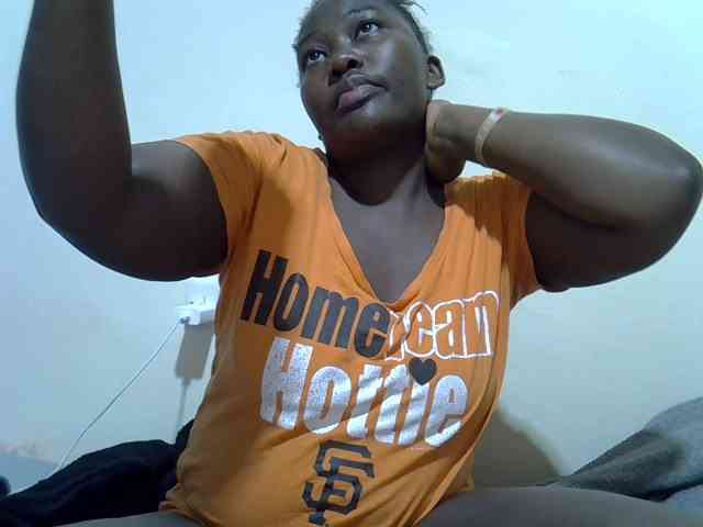 Queendee1 webcam