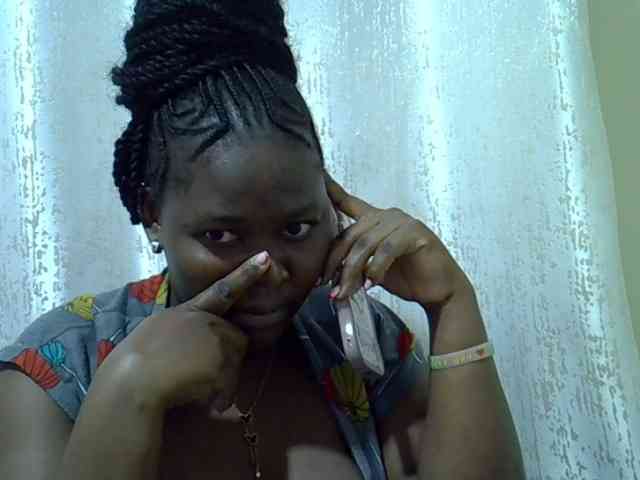 Queendee1 webcam