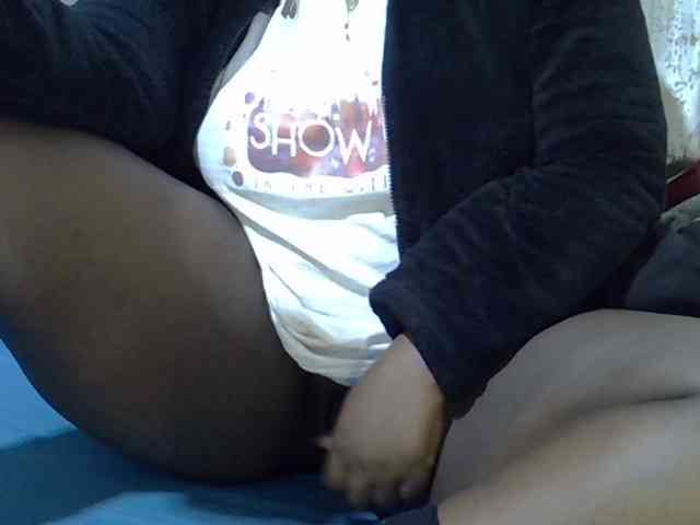 Queendee1 webcam